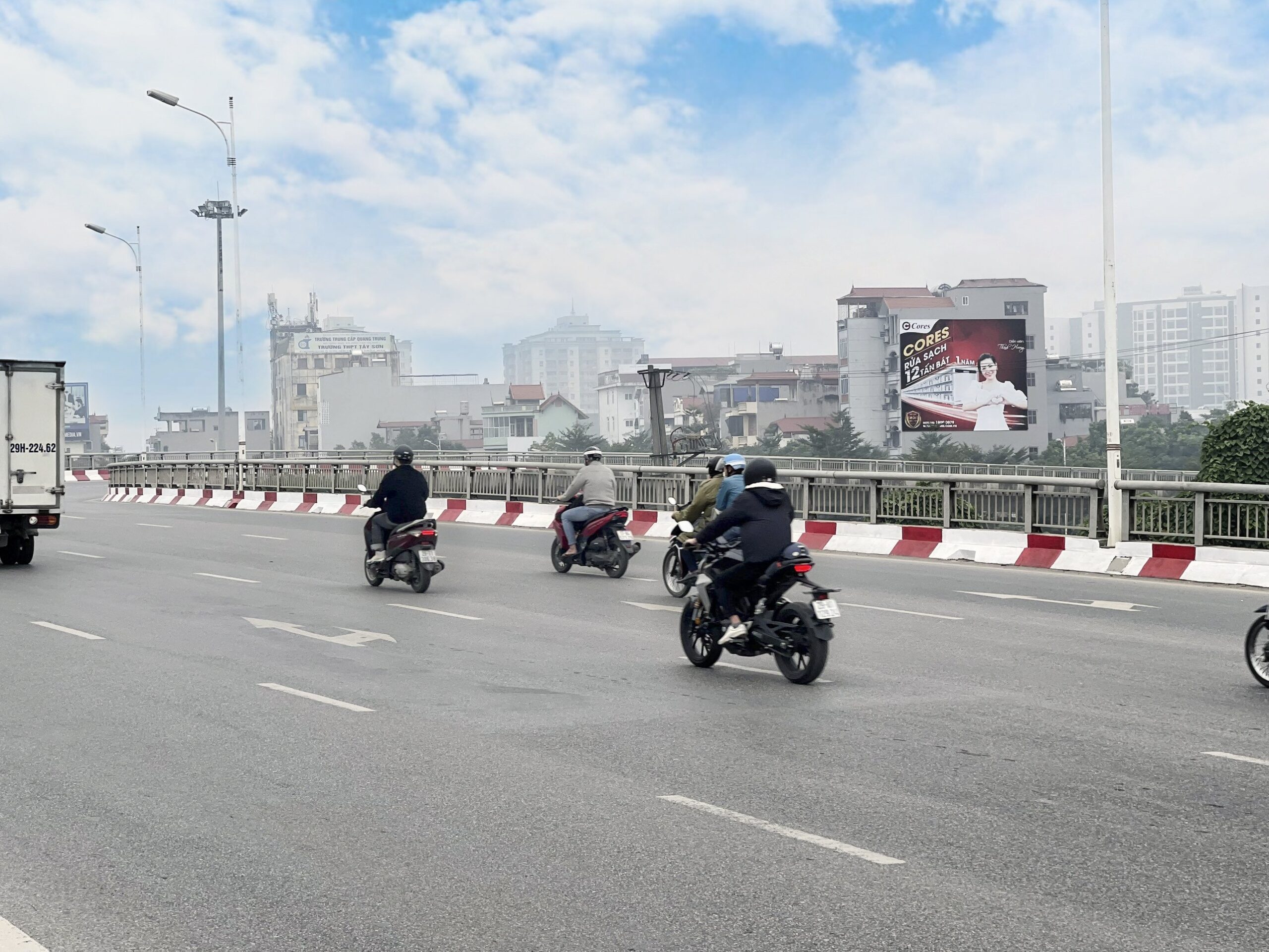 Số 2 - Chu Huy Mận -BigC Long Biên
